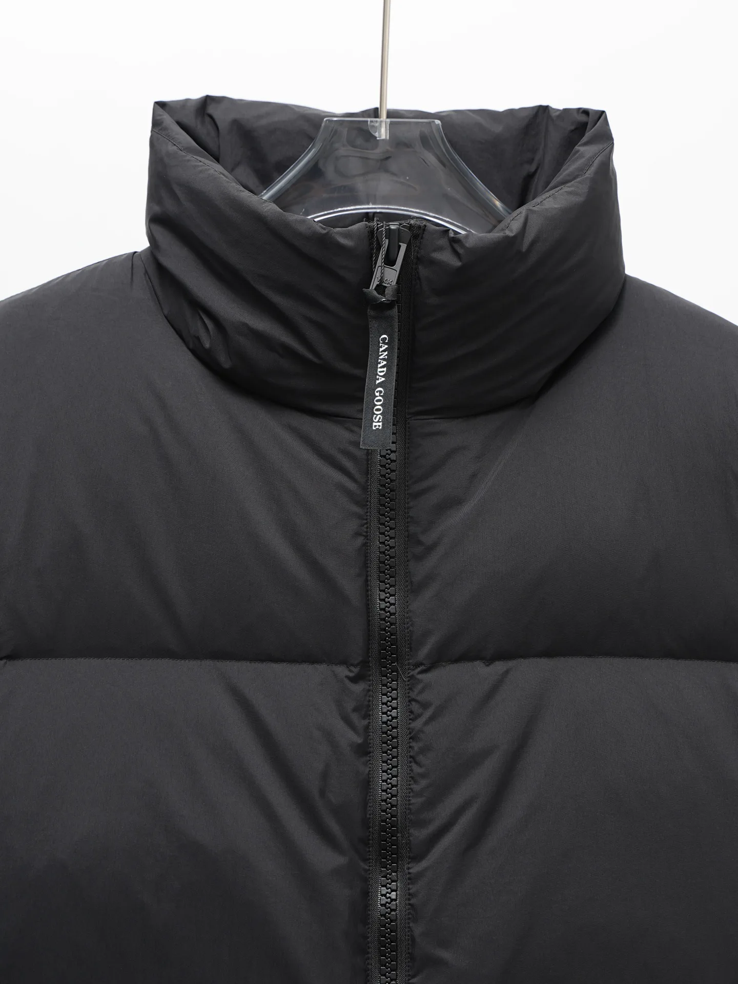 Куртки И Пуховики Мужские Canada Goose 1536070