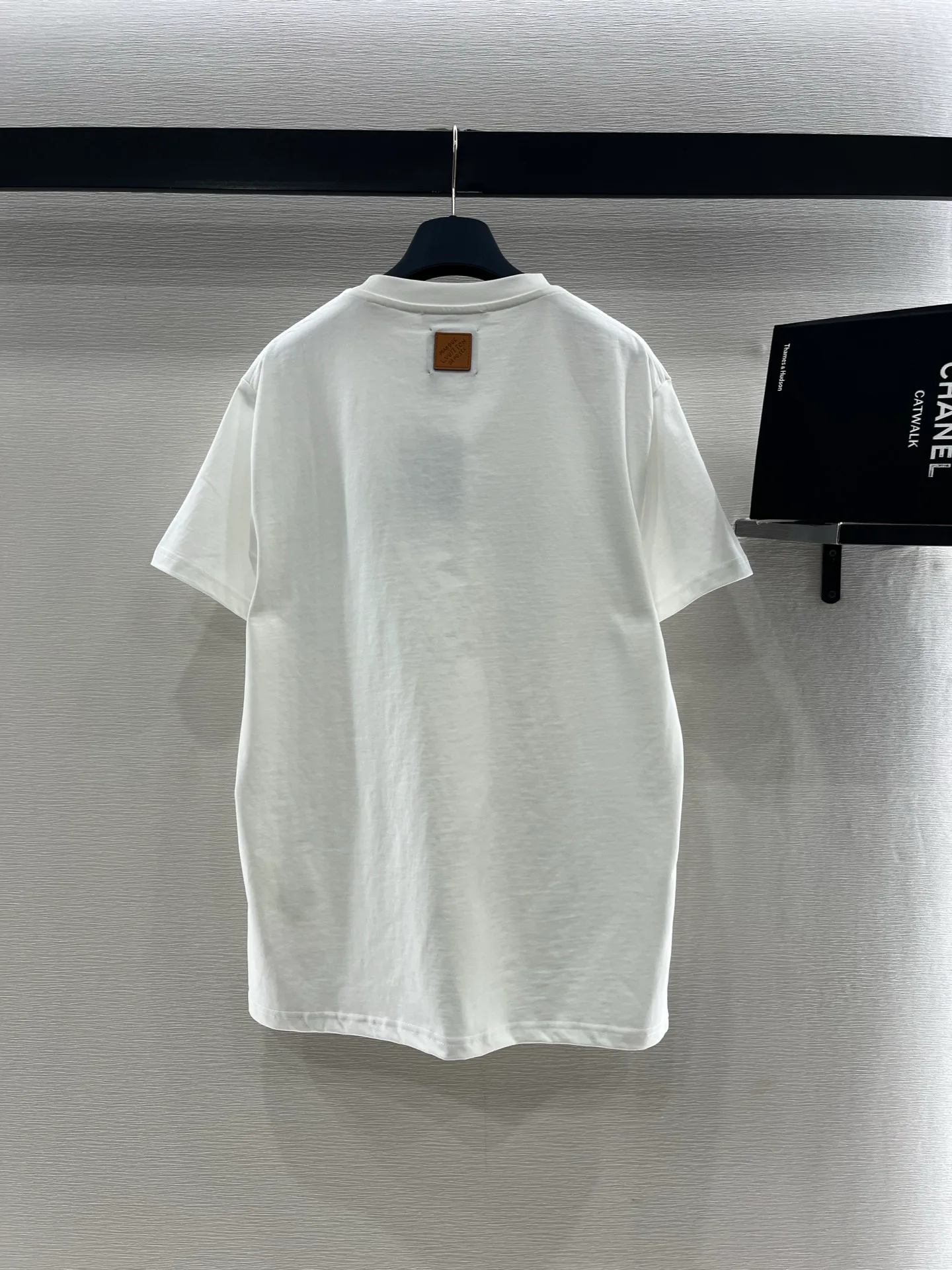 Футболки Женские Louis Vuitton 1961587