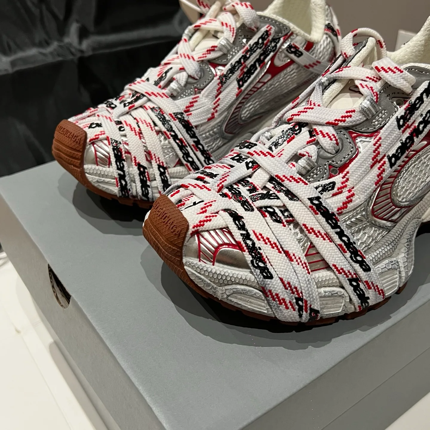 Кроссовки Женские Balenciaga 20141703