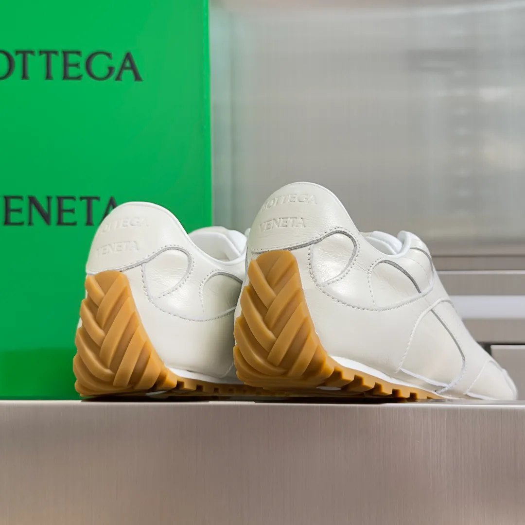 Кроссовки Женские Bottega Veneta 13300454