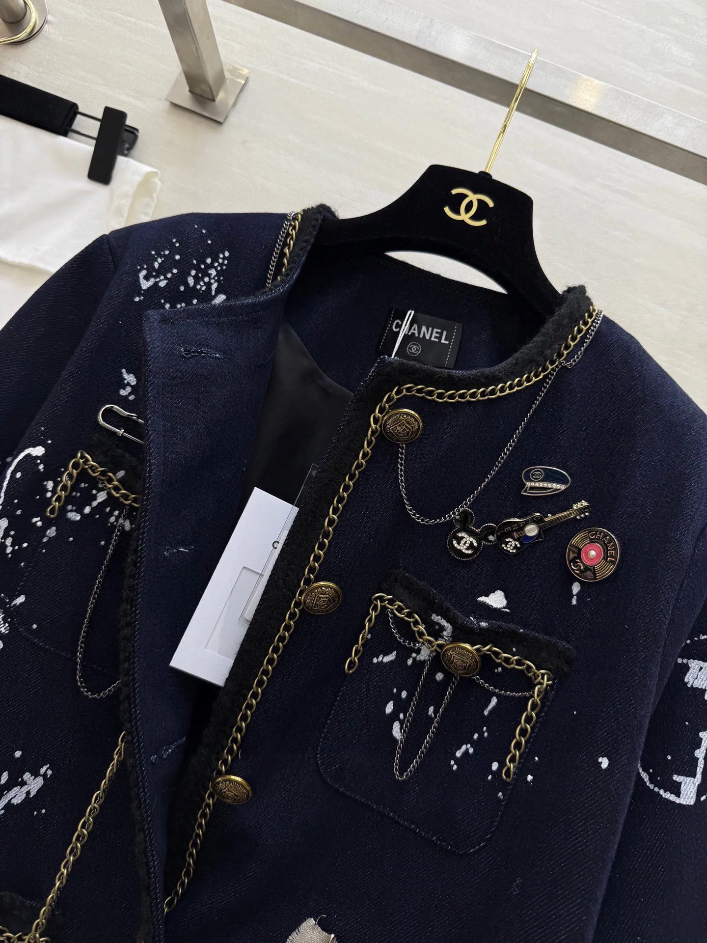 Куртки И Пуховики Женские Chanel 5709981