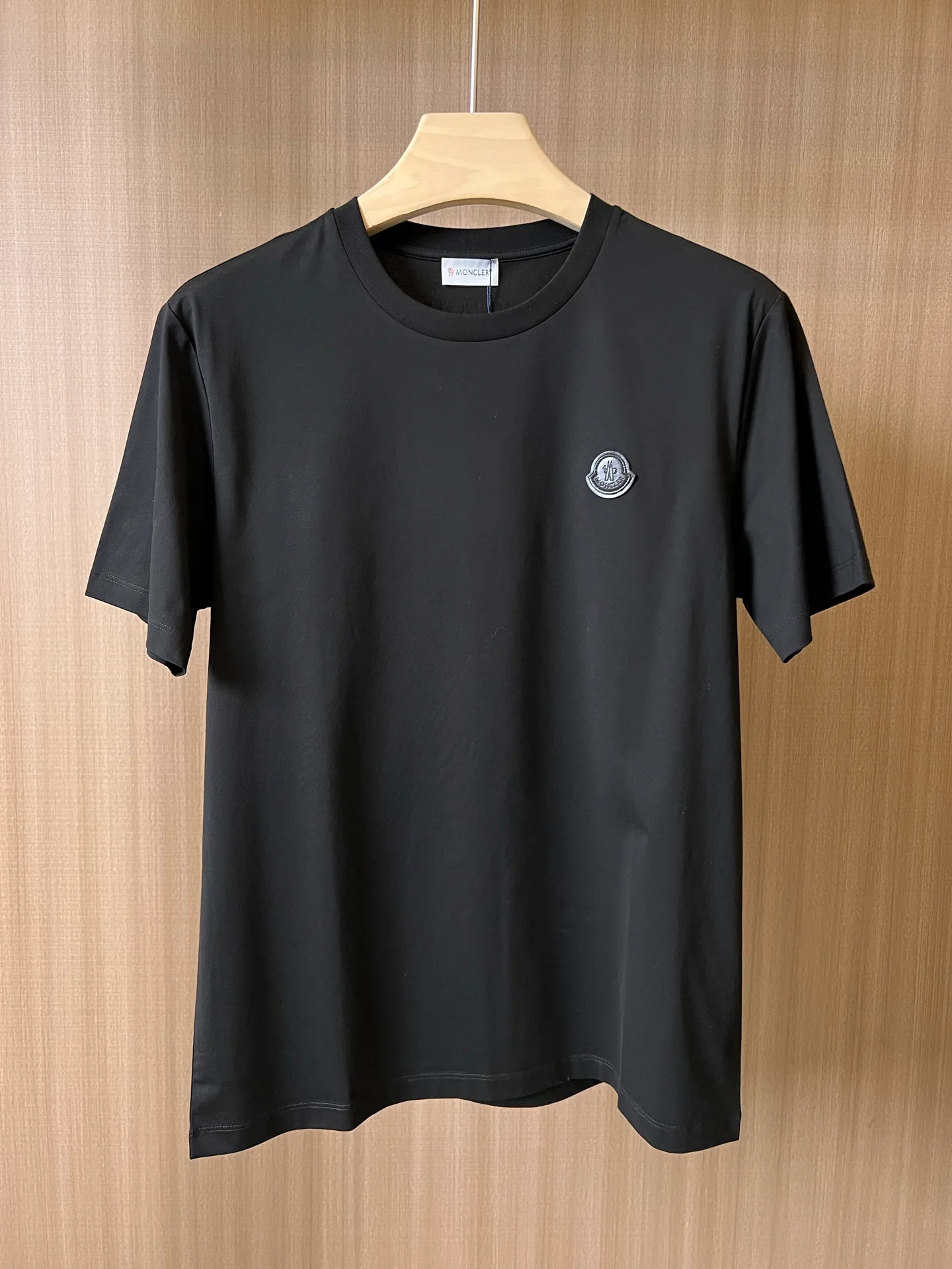 Футболки Женские Moncler 11000457