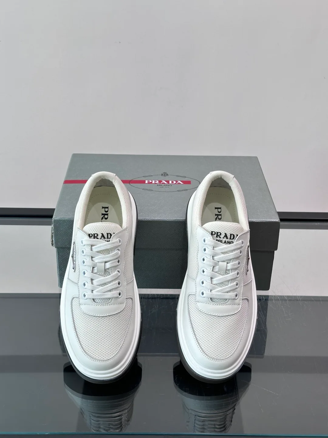 Кроссовки Мужские Prada 17913724