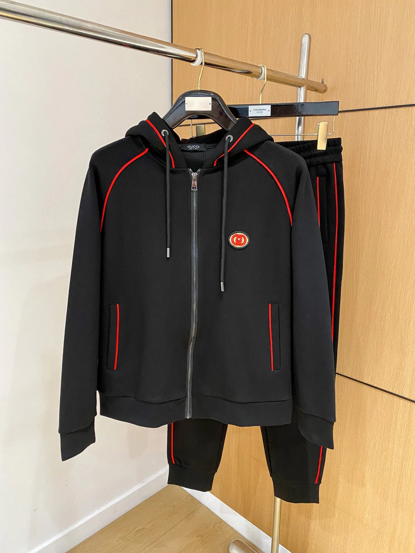 Костюмы Мужские Gucci 806776