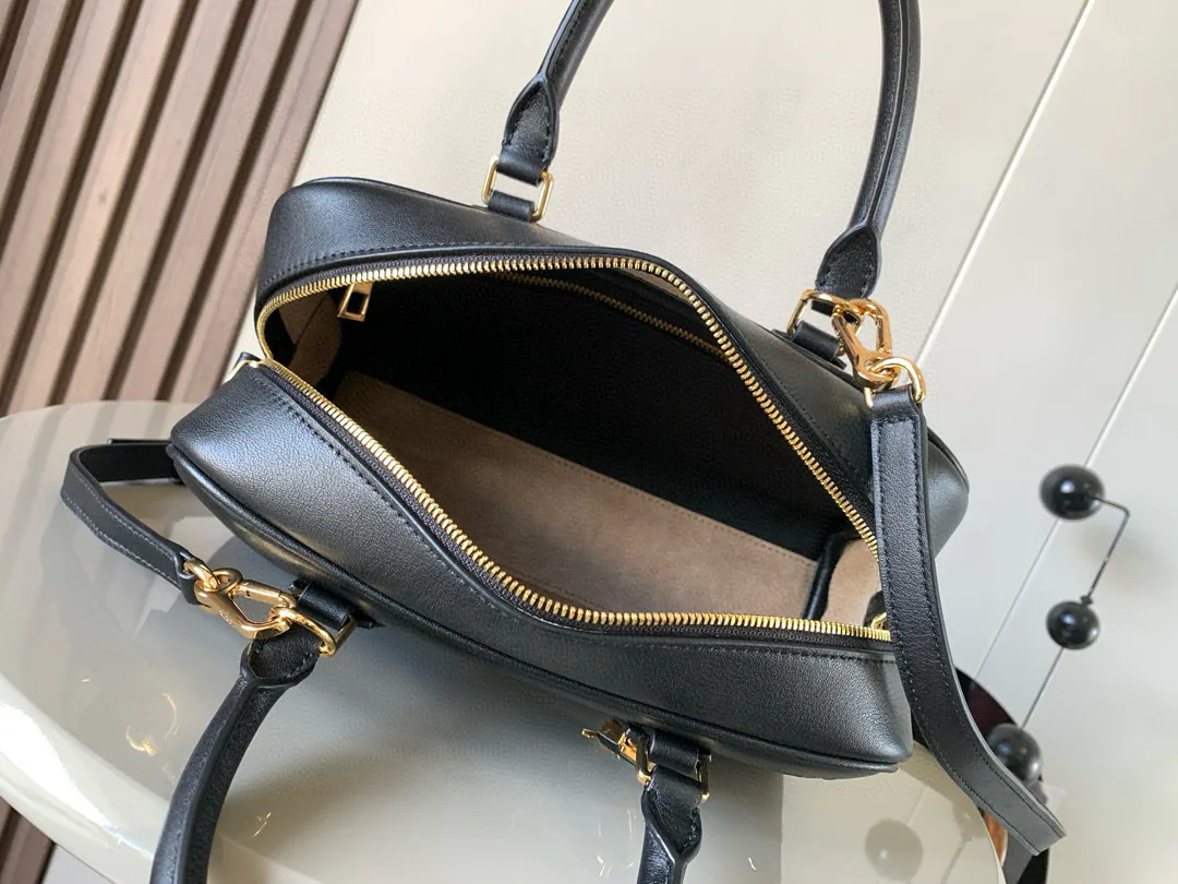 Классические Сумки Женские Loewe 245286