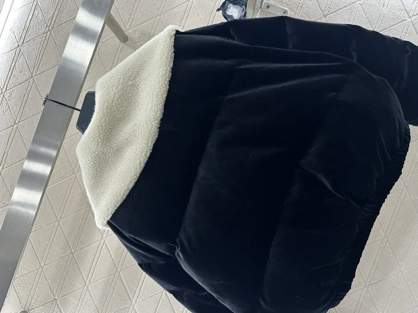 Куртки И Пуховики Женские Gucci 427825