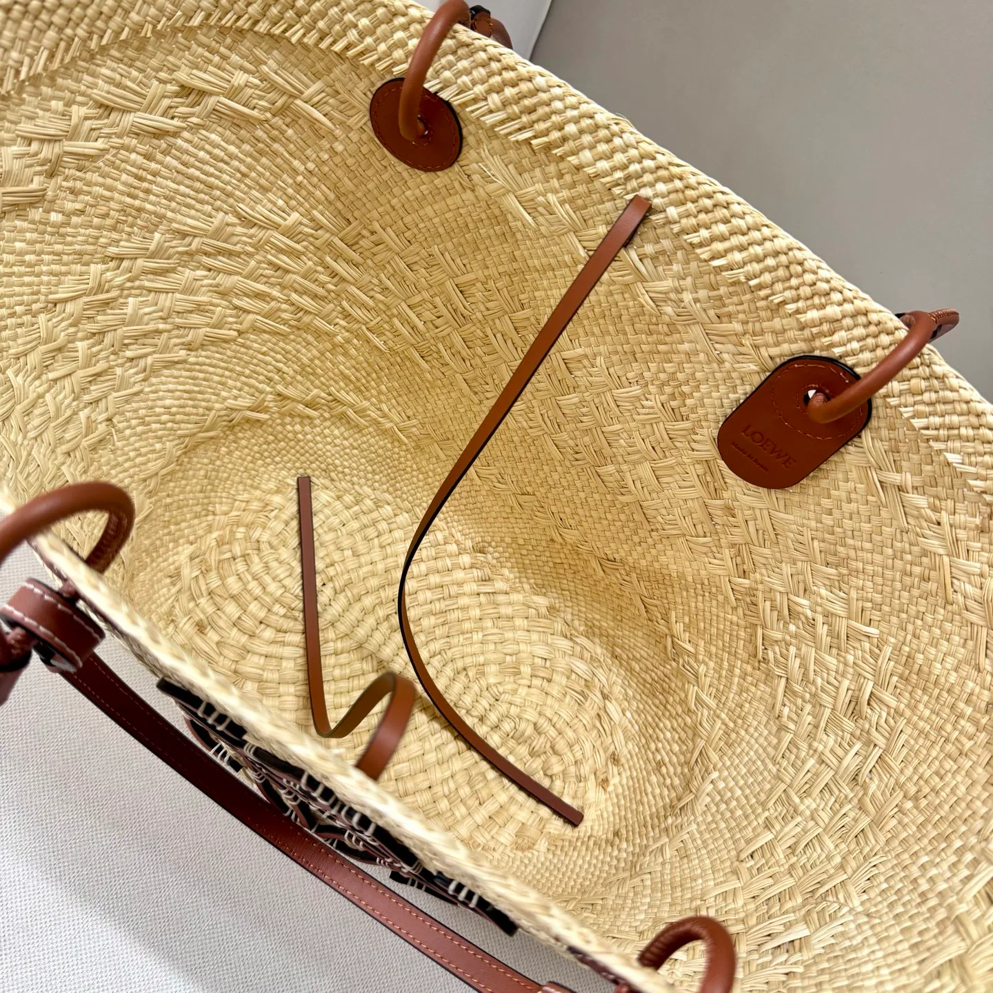 Сумки На Ремне Женские Loewe 11674565