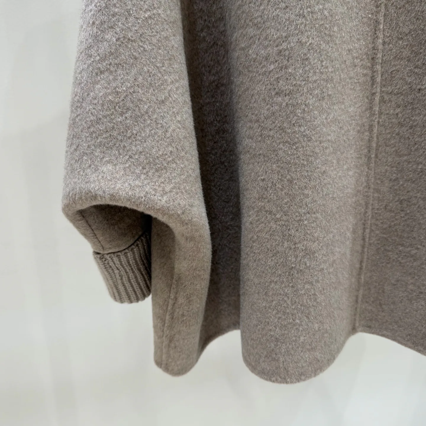 Пальто Женские Loro Piana 18605681