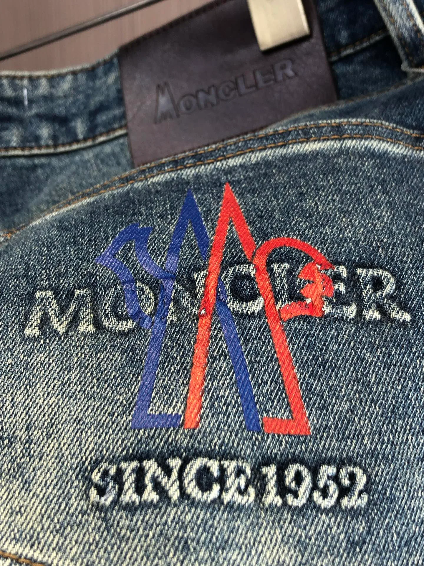 Джинсы Мужские Moncler 1283856