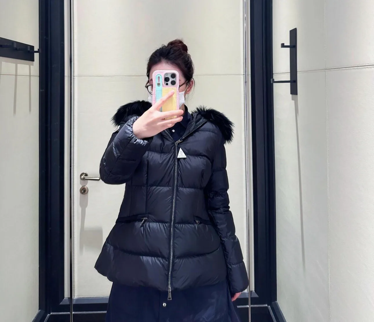 Куртки И Пуховики Женские Moncler 18130049
