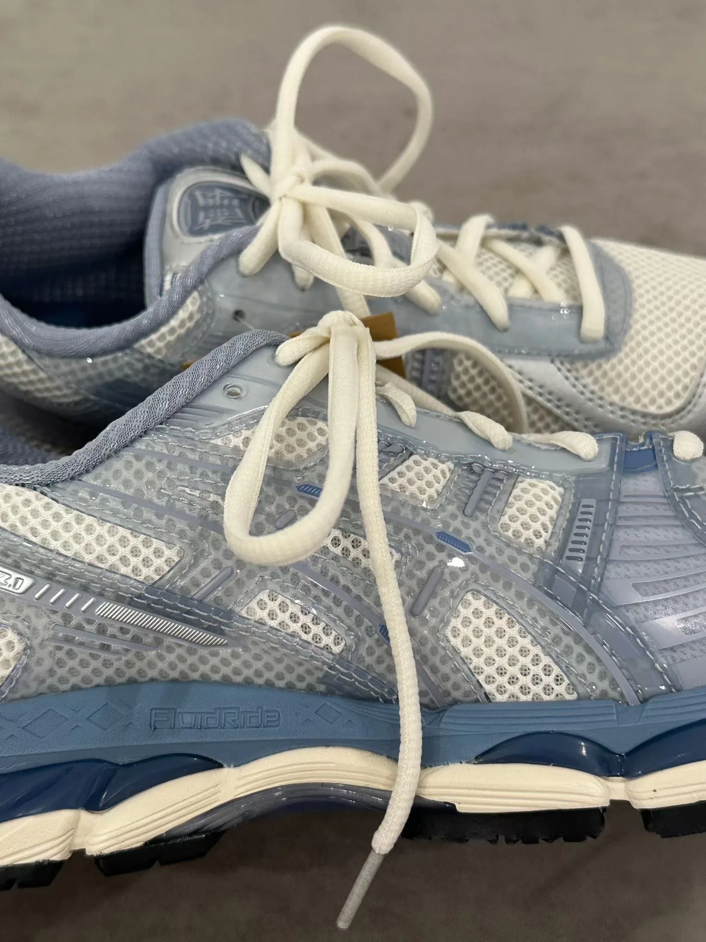 Кроссовки Женские Asics 17065418