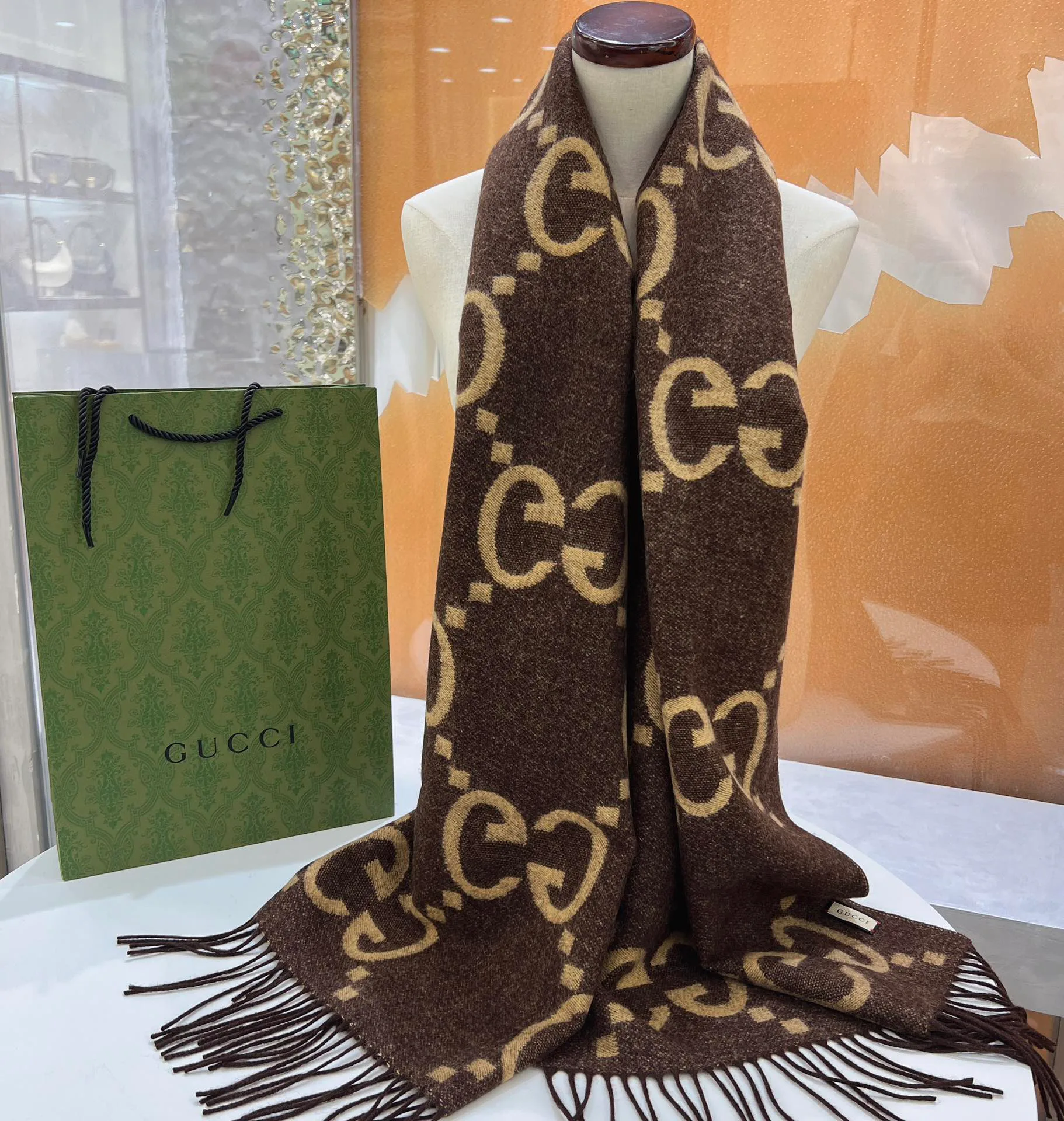 Шарфы Gucci 2642448