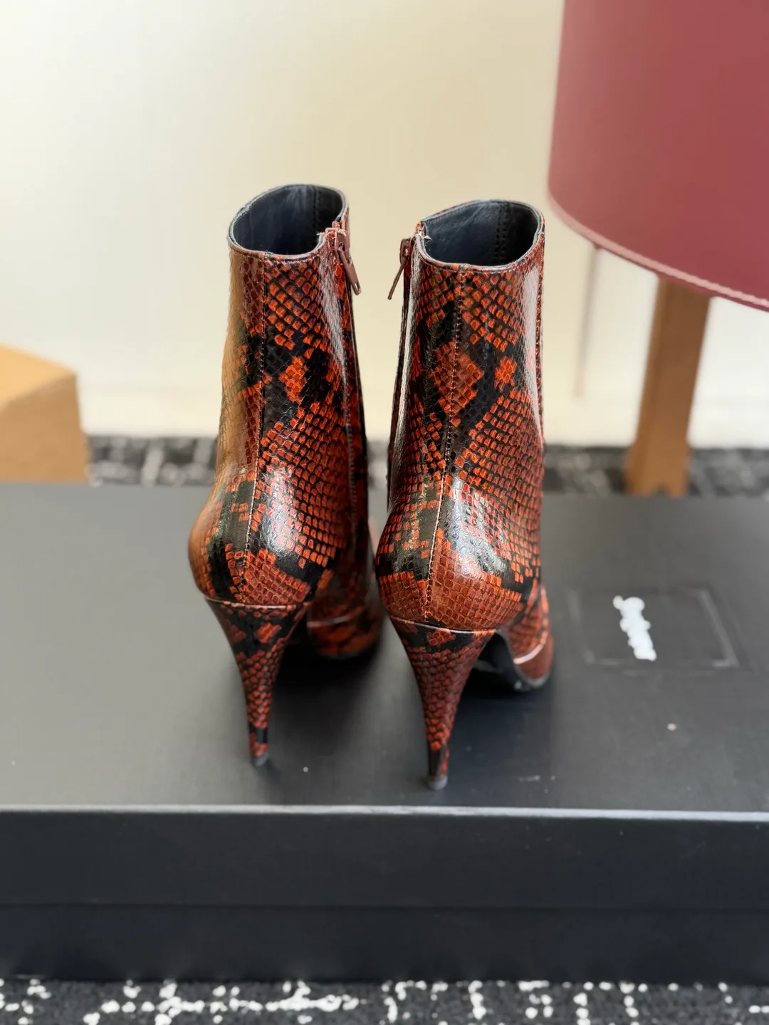 Ботильоны Женские Saint Laurent 18806770