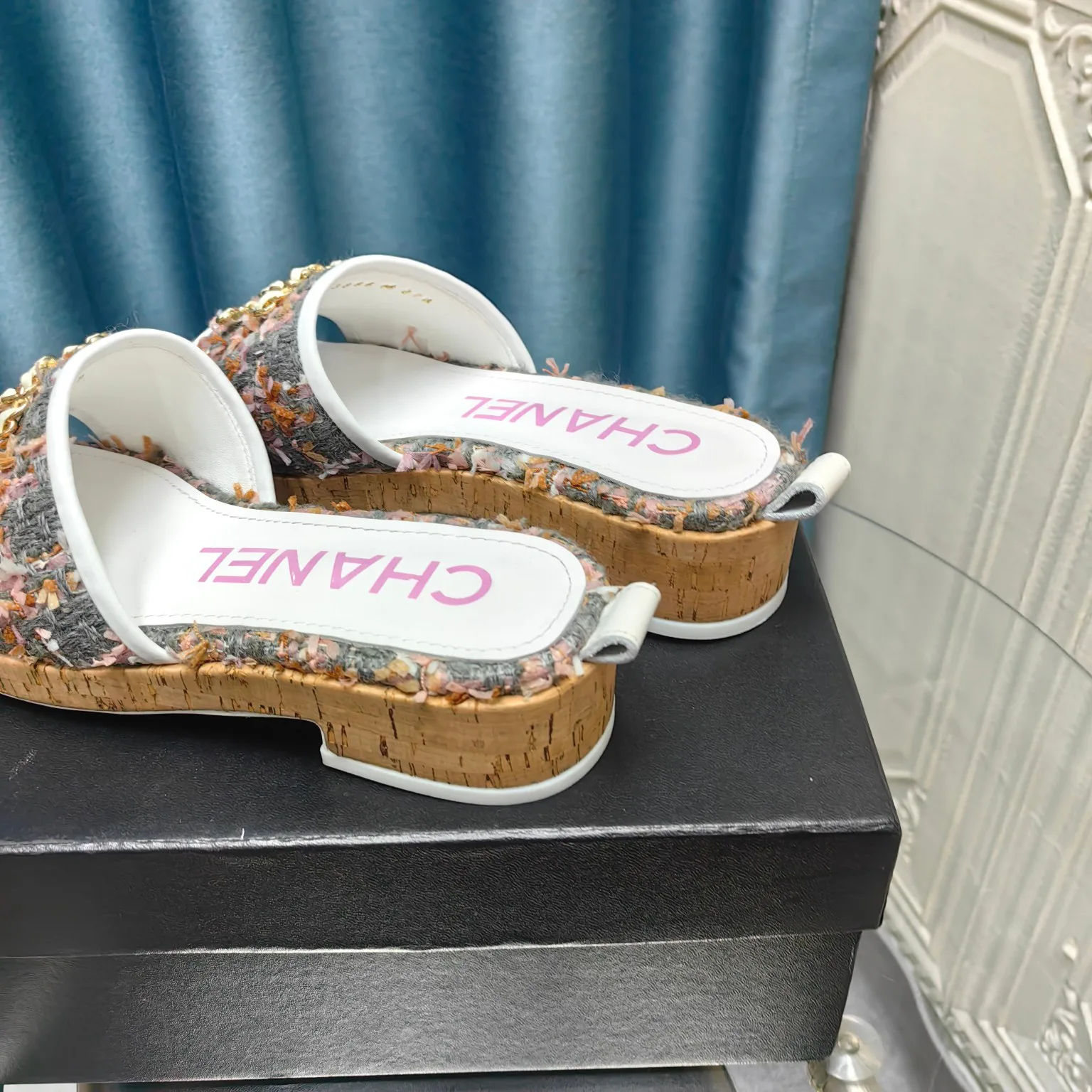 Шлепанцы Женские Chanel 17360