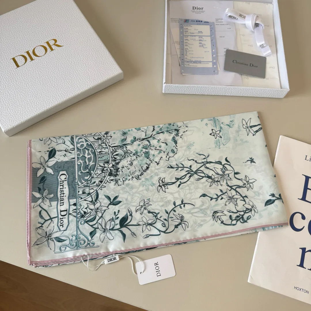 Платки Christian Dior 17498376