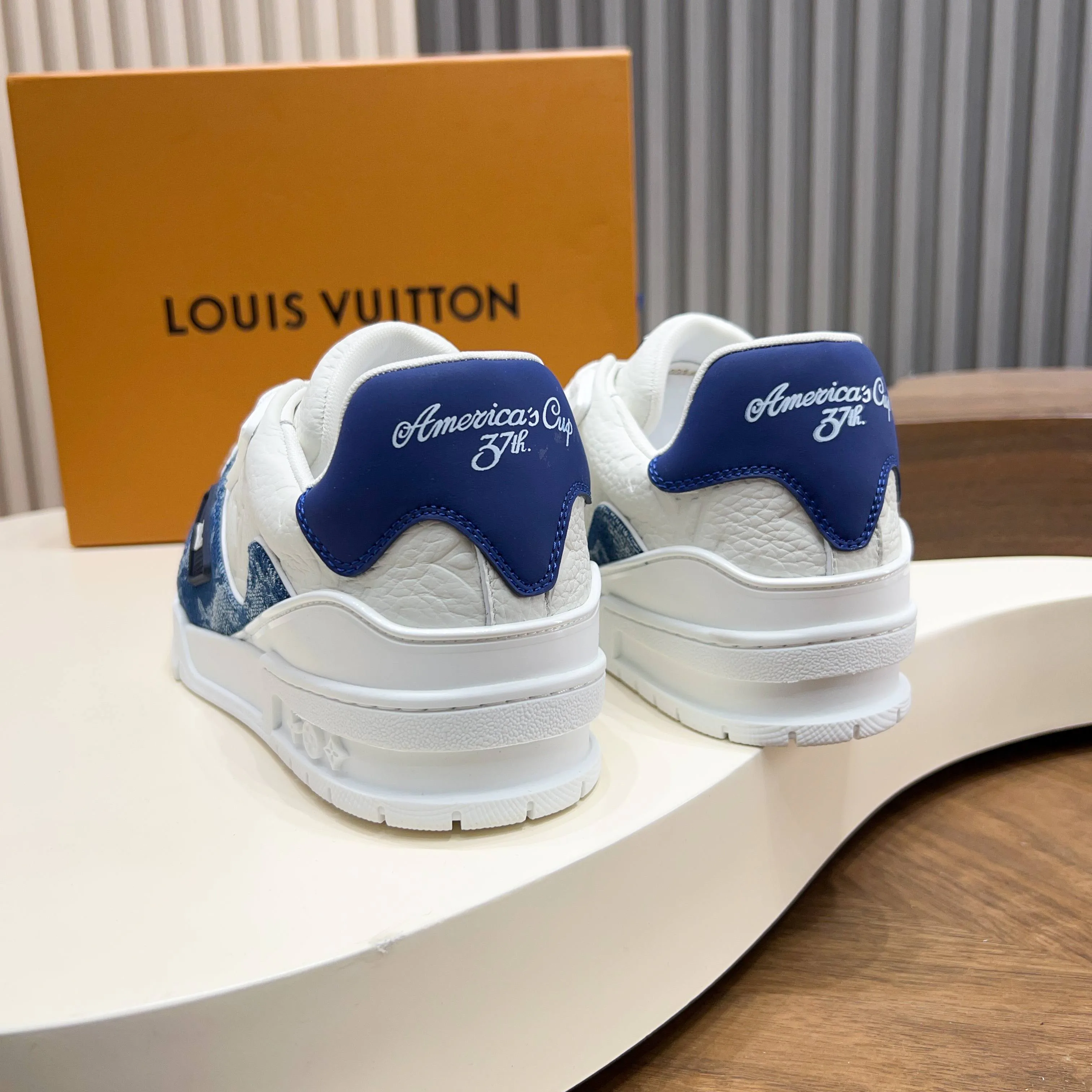 Кроссовки Мужские Louis Vuitton 1319042