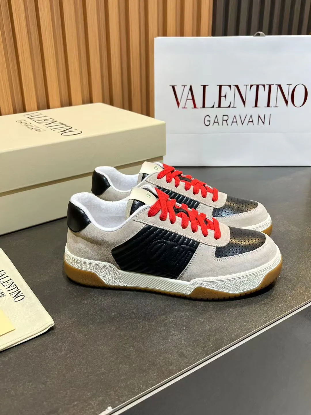 Кроссовки Женские Valentino 9699666