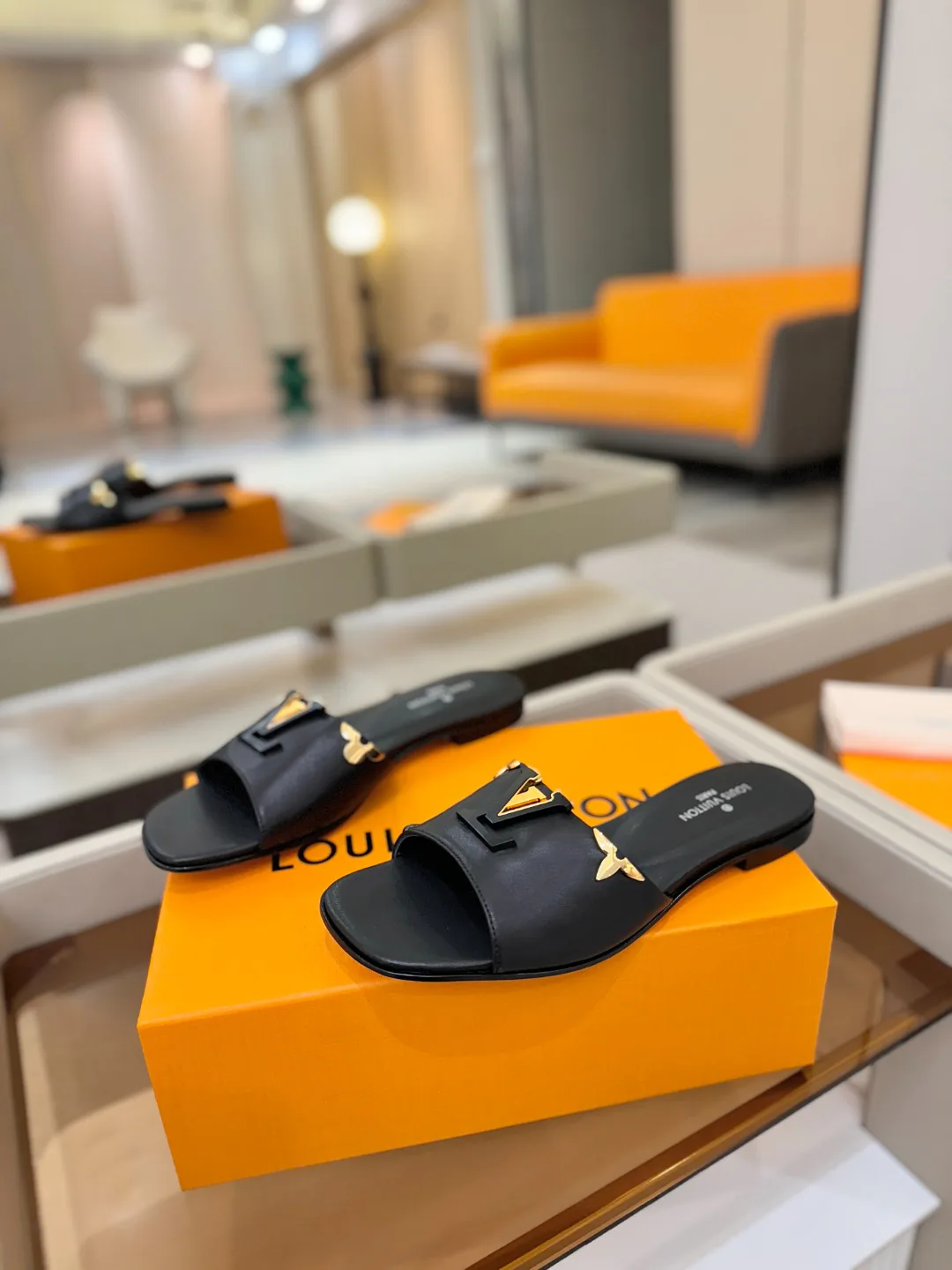 Сандалии Женские Louis Vuitton 9865284