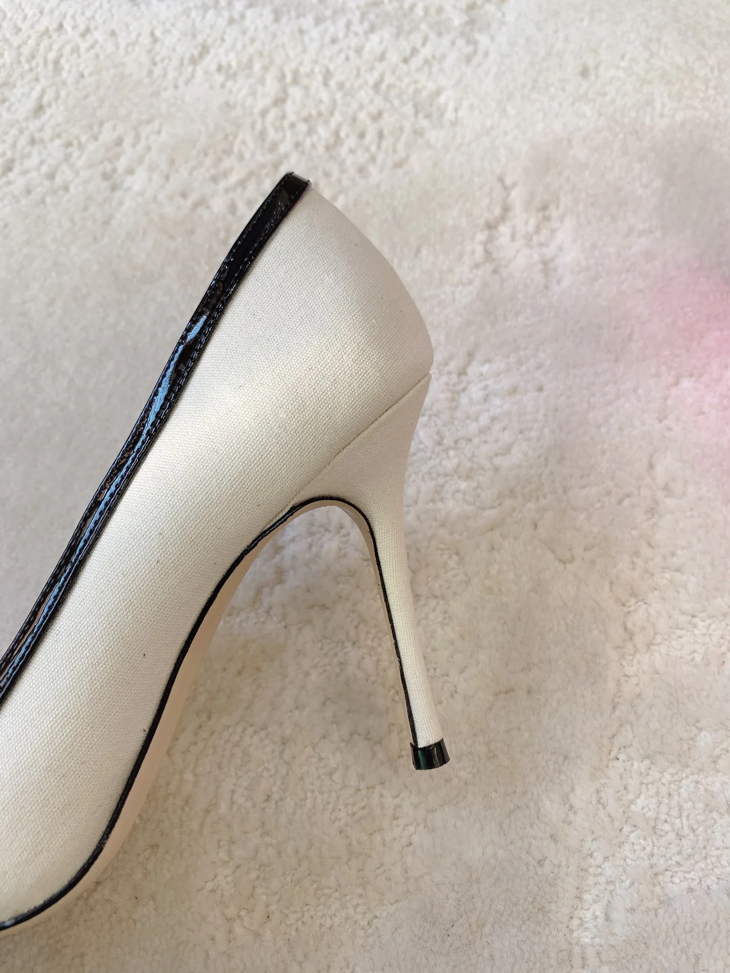 Туфли Женские Manolo Blahnik 18698274