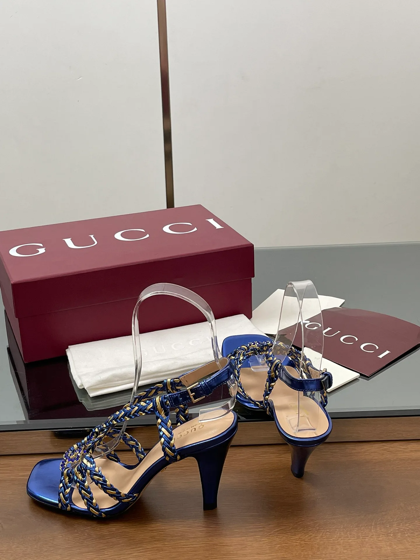 Босоножки Женские Gucci 11507554