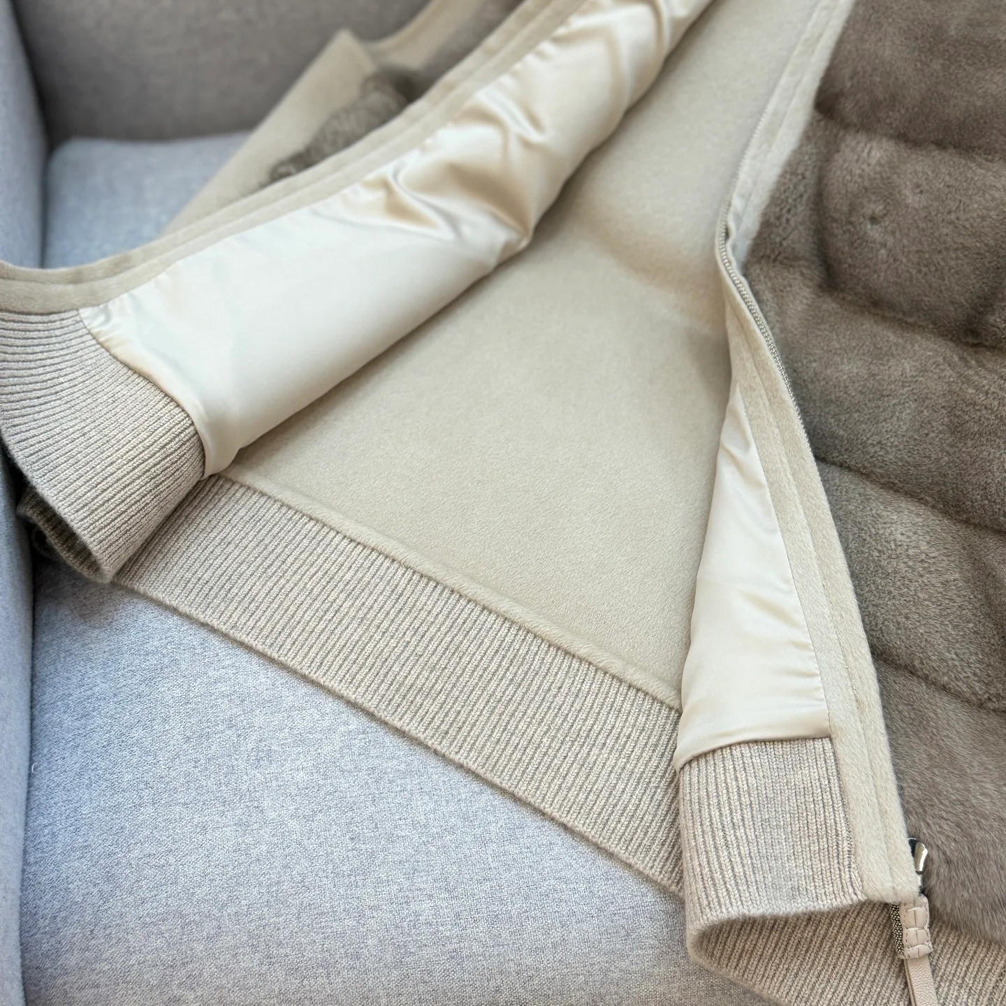 Жилеты Женские Loro Piana 18106328