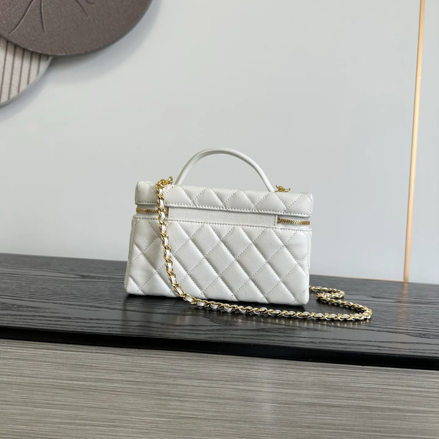 Классические Сумки Женские Chanel 18186215