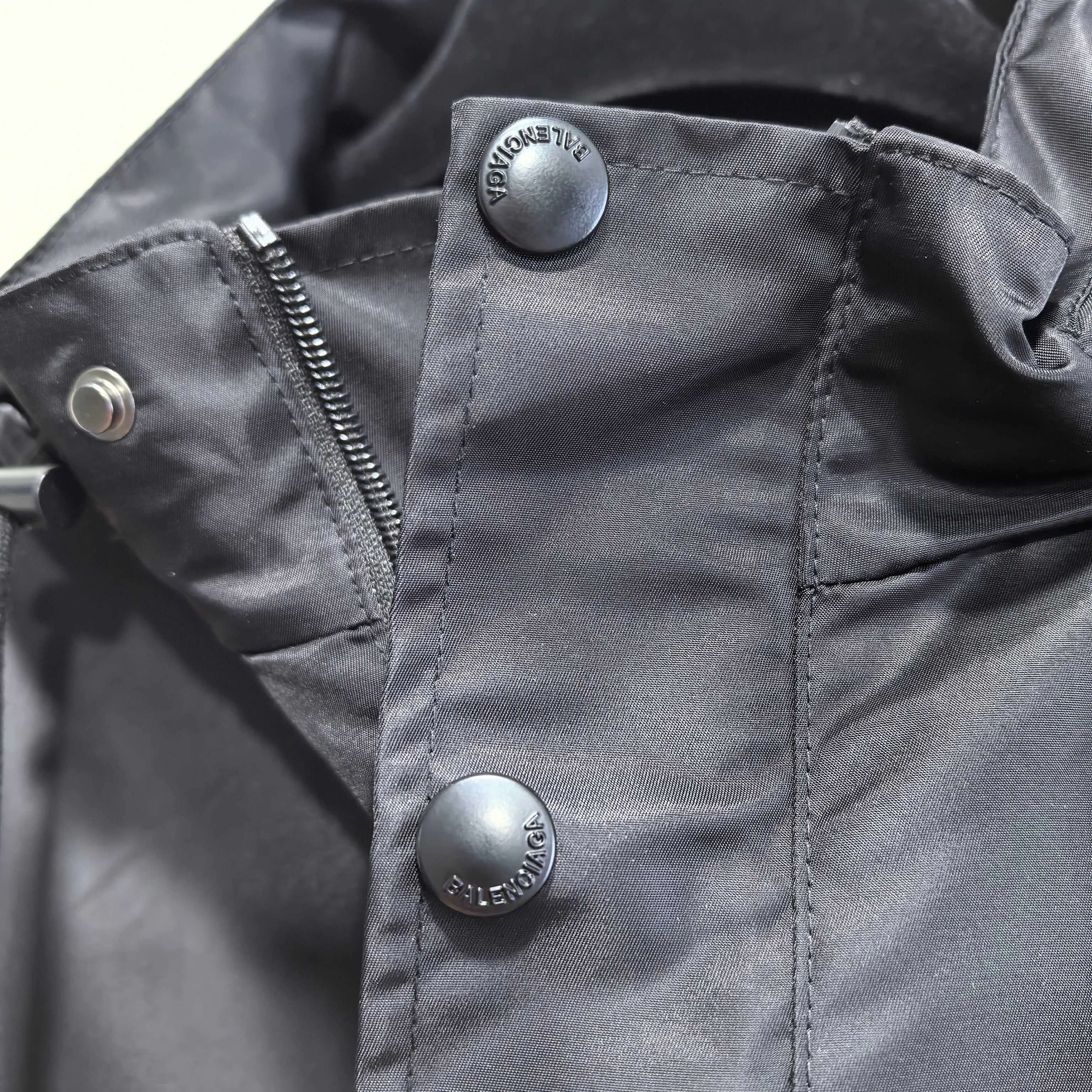 Куртки И Пуховики Мужские Balenciaga 25881