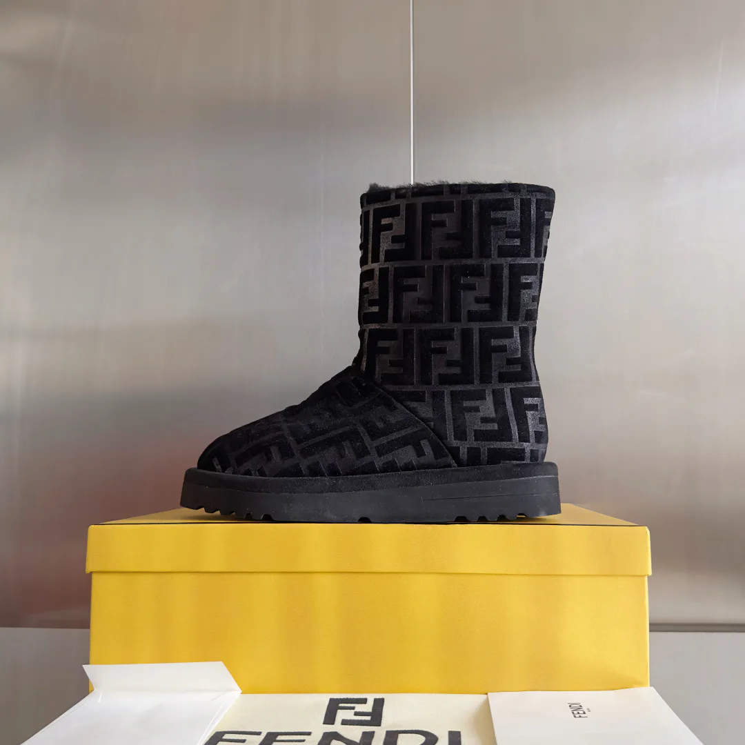 Угги Женские Fendi 404416