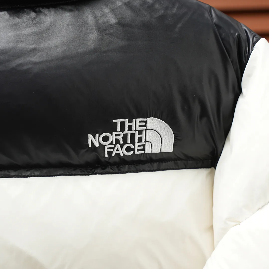 Куртки И Пуховики Женские The North Face 18455967