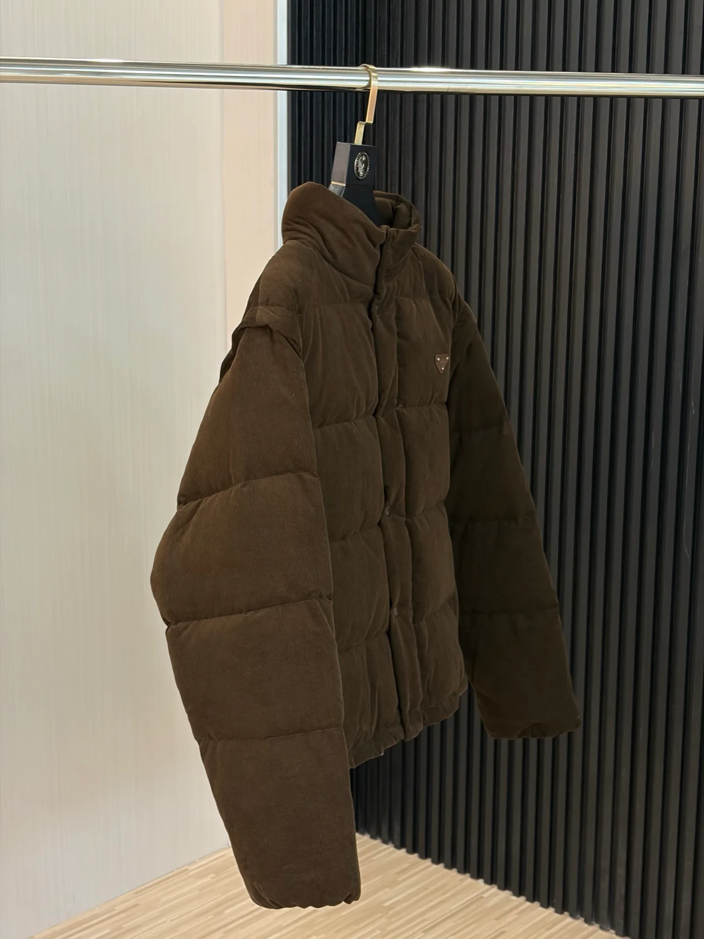 Куртки И Пуховики Мужские Prada 17935316