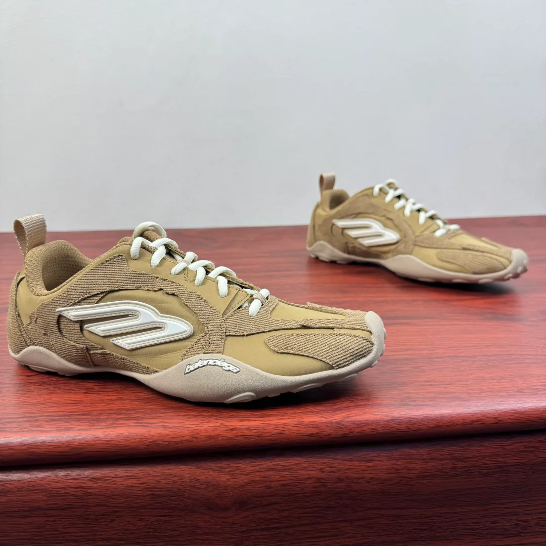 Кроссовки Женские Balenciaga 5543033