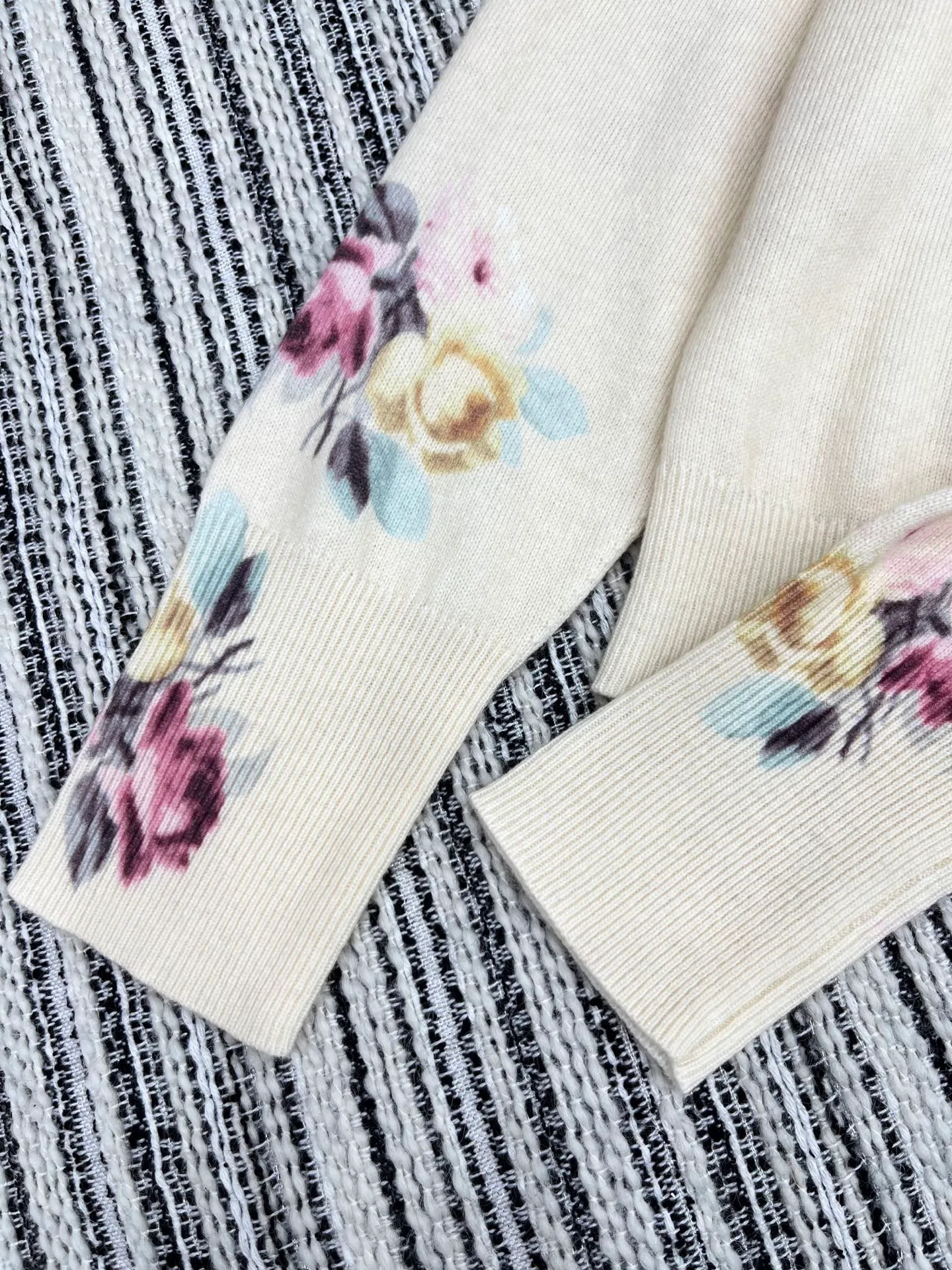 Джемперы Женские Prada 47971