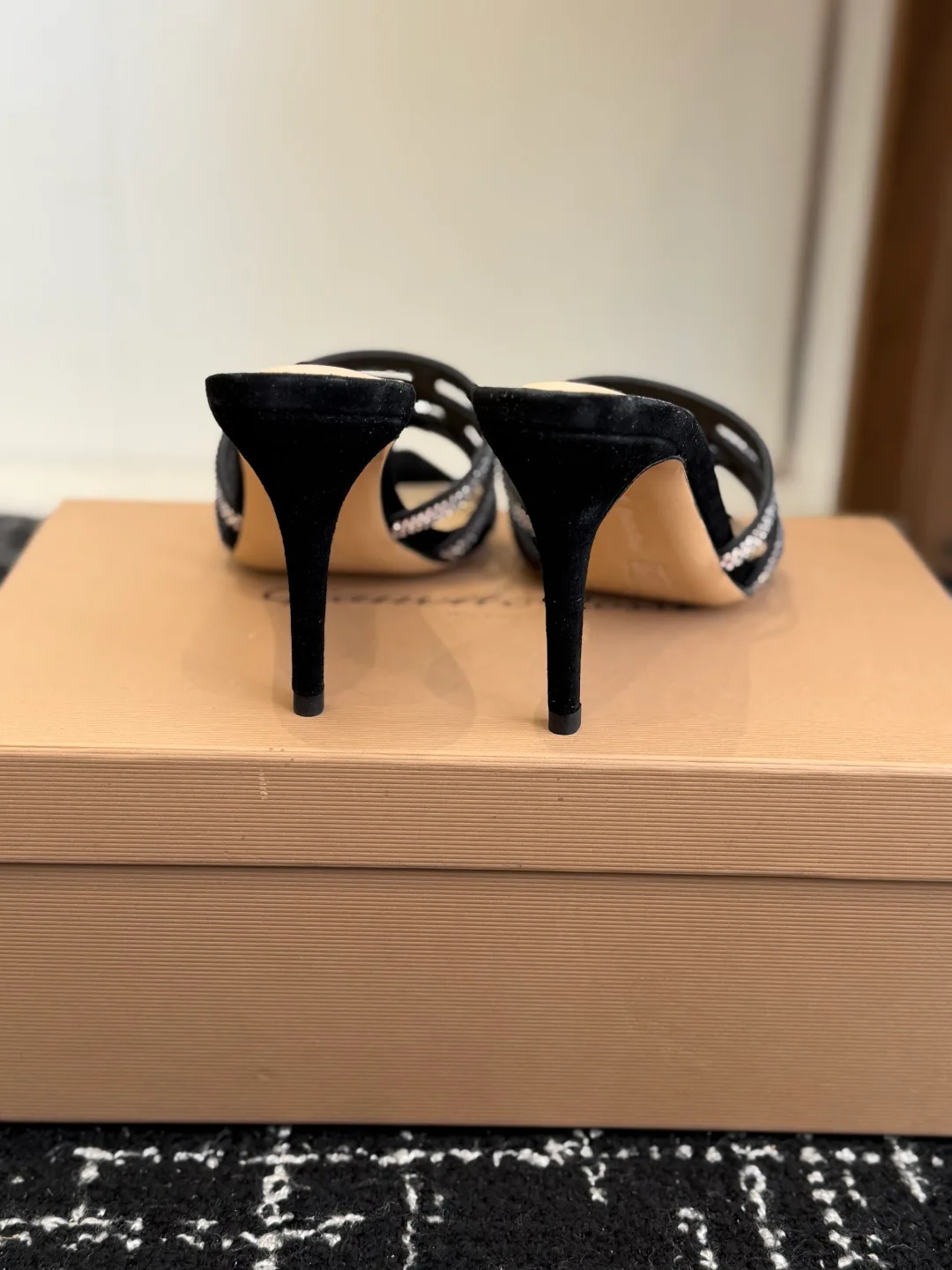 Туфли Женские Christian Louboutin 1561393