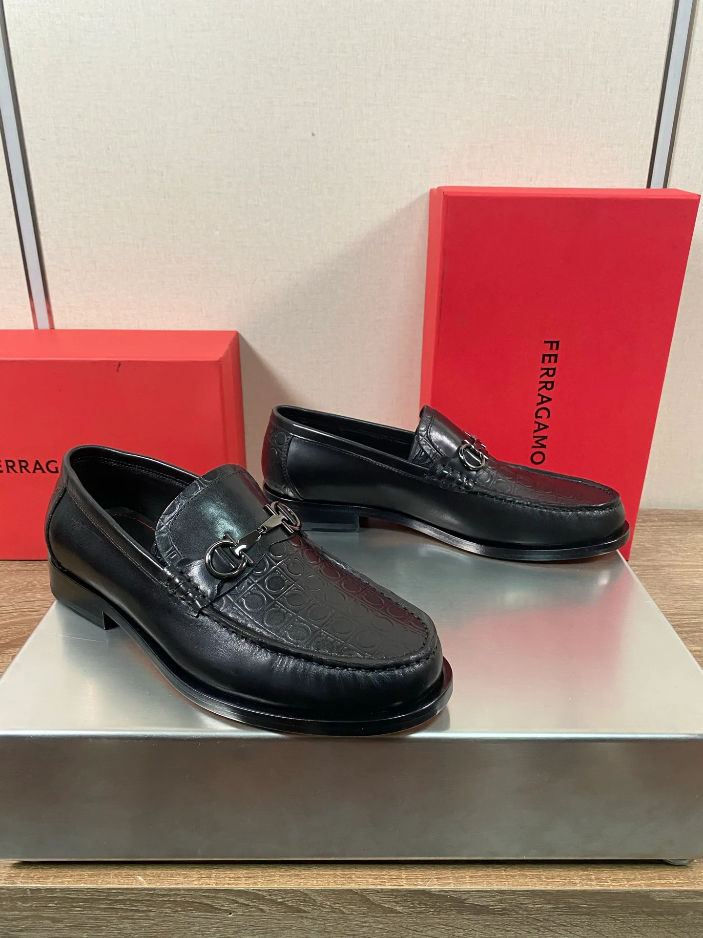 Лоферы И Туфли Мужские Salvatore Ferragamo 18078705