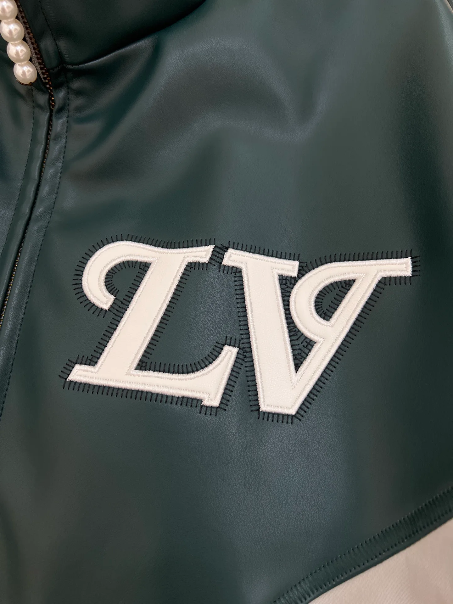 Куртки И Пуховики Мужские Louis Vuitton 169497