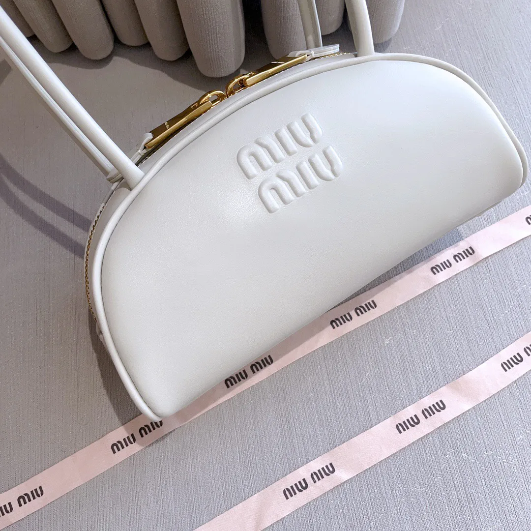 Классические Сумки Женские Miu Miu 11001560