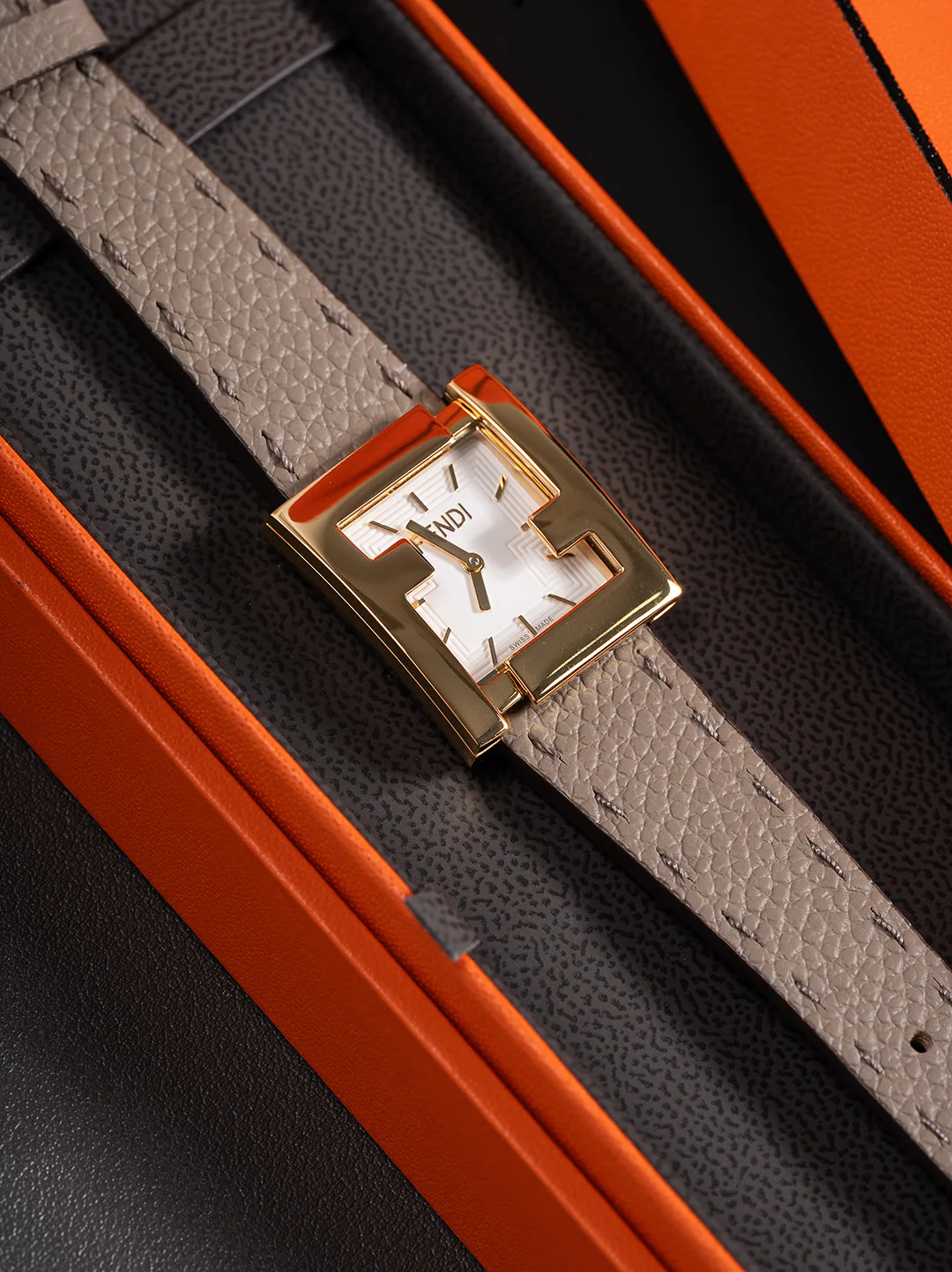 Часы Женские Fendi 2971643