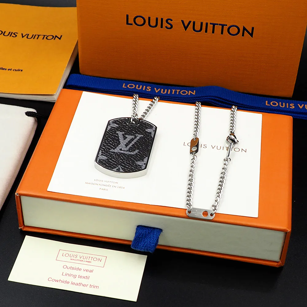 Бижутерия Louis Vuitton 17922653