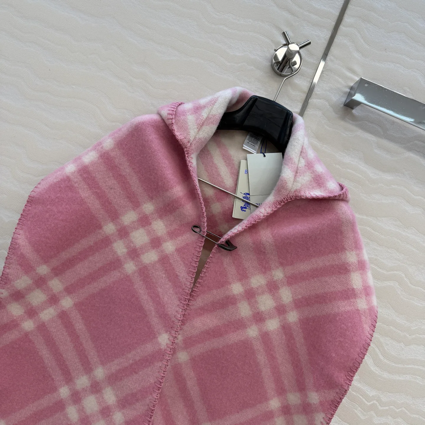 Пальто Женские Burberry 18653149