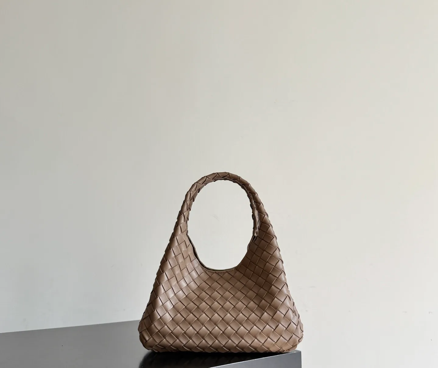 Классические Сумки Женские Bottega Veneta 17533727