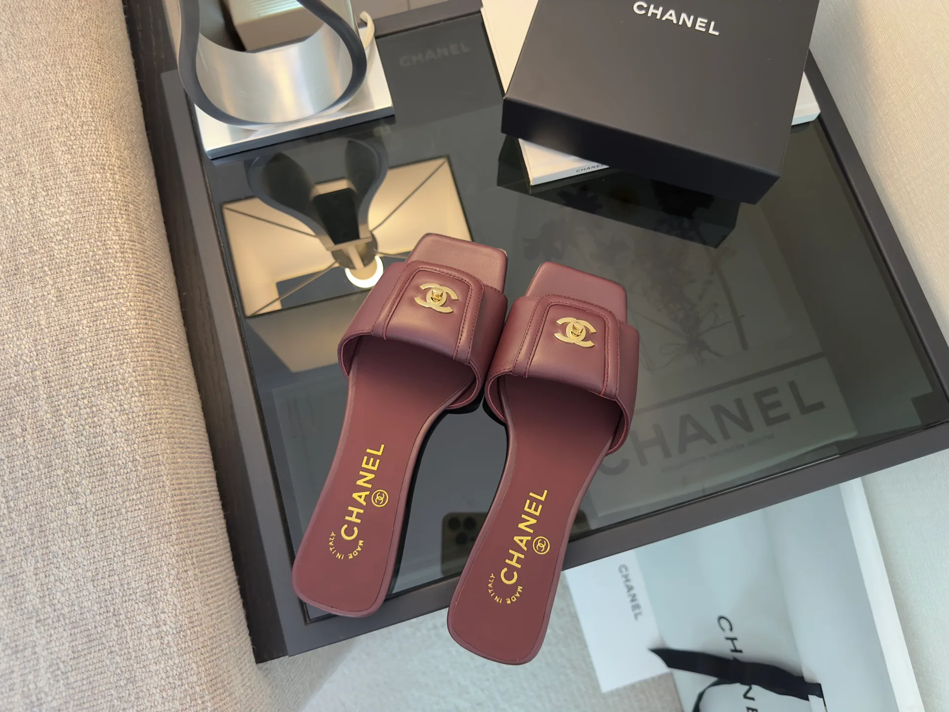 Обложки На Паспорт Chanel 11890837