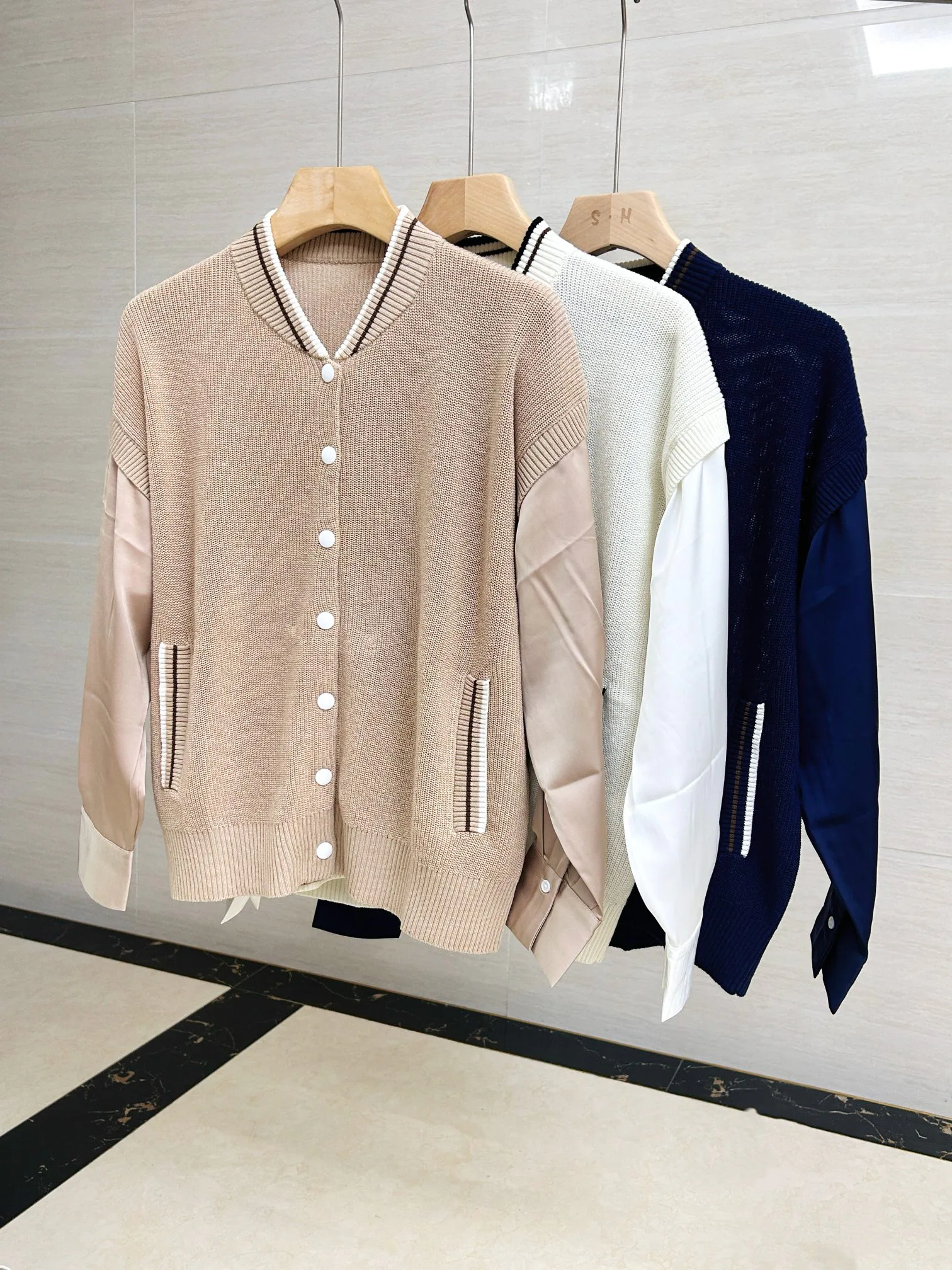 Джемперы И Свитеры Женские Brunello Cucinelli 1951939