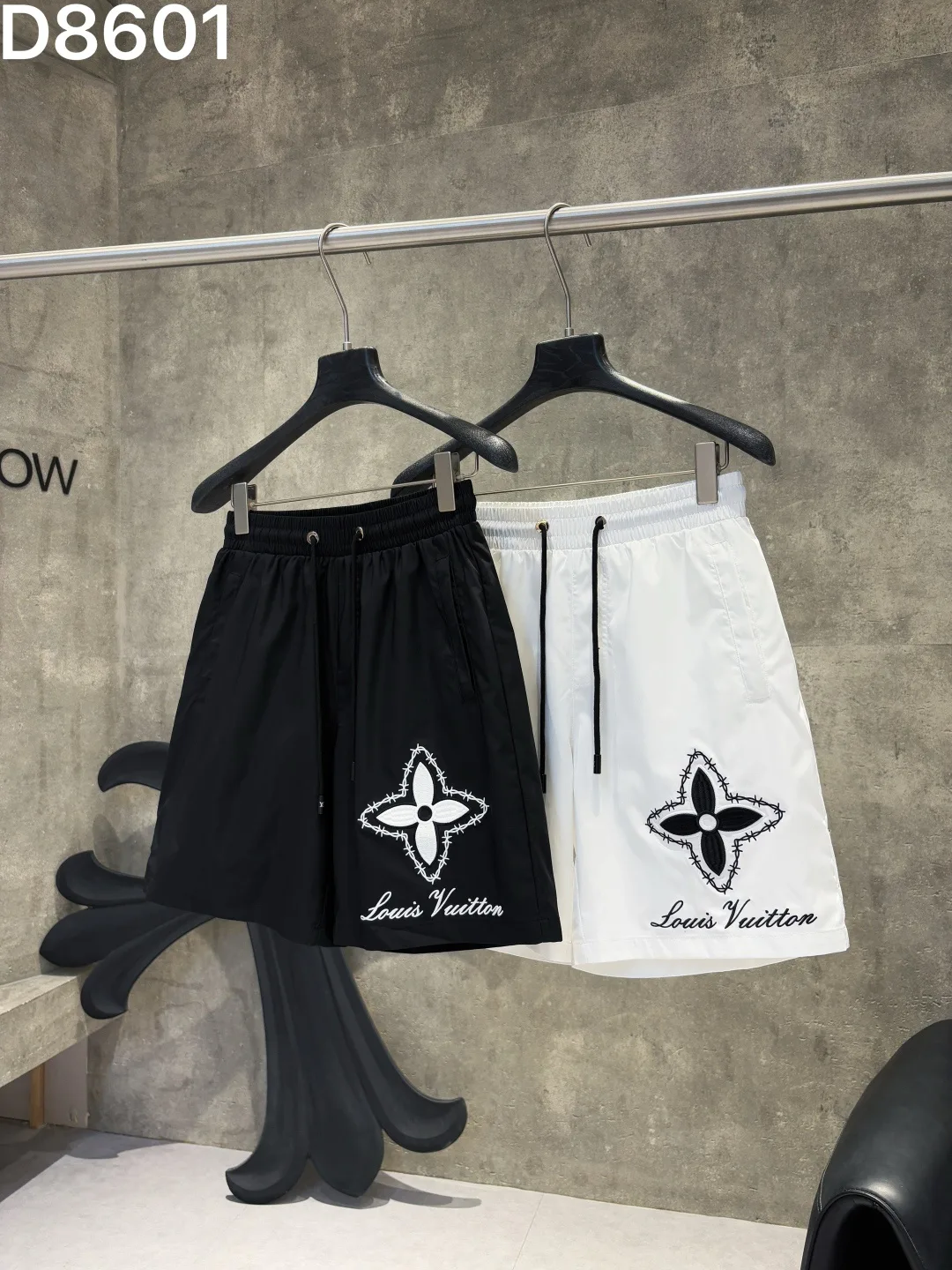 Шорты Мужские Louis Vuitton 10511830