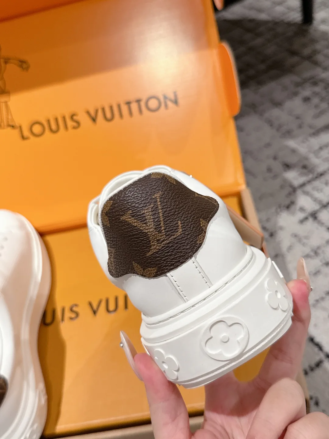 Кеды Женские Louis Vuitton 50096