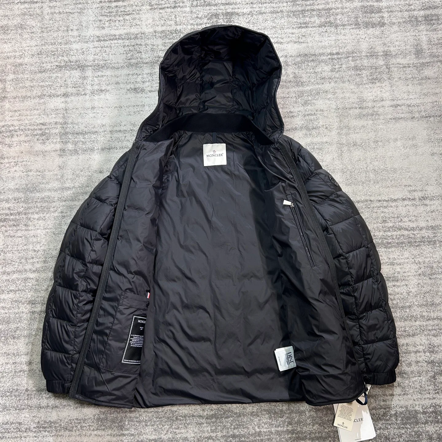 Куртки И Пуховики Женские Moncler 18840101
