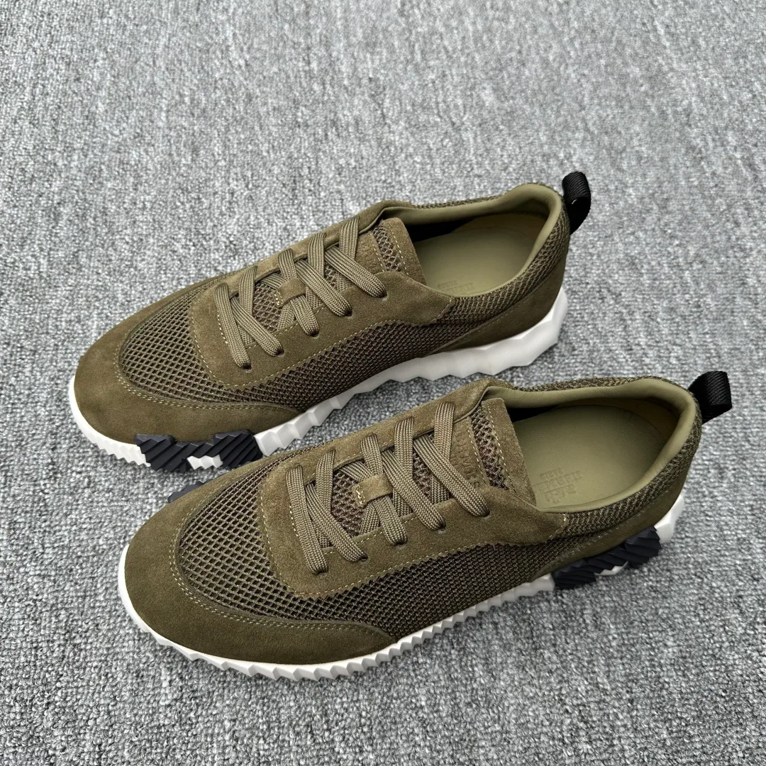 Кроссовки Женские Hermes 18076162