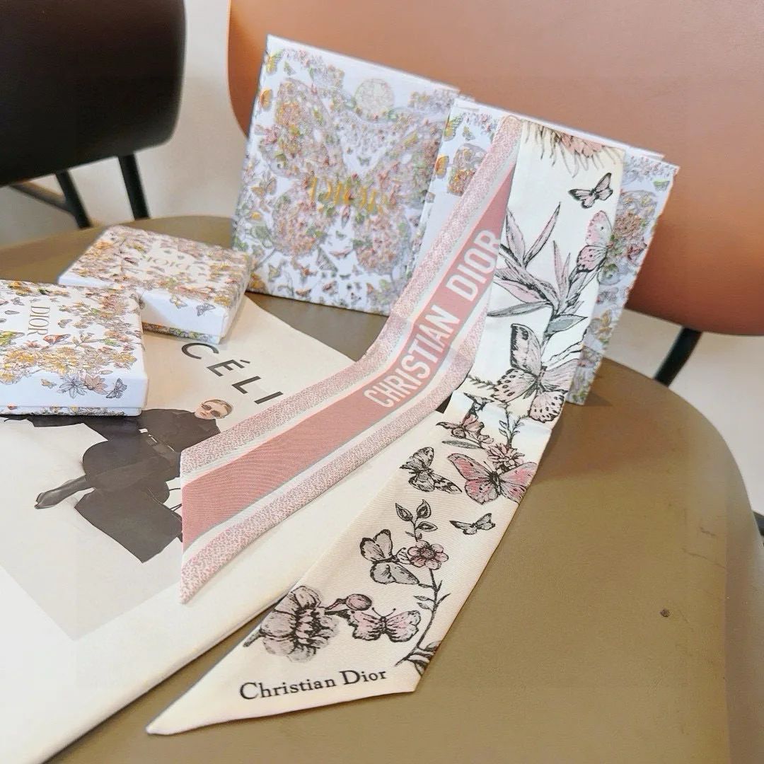 Платки Christian Dior 12918471