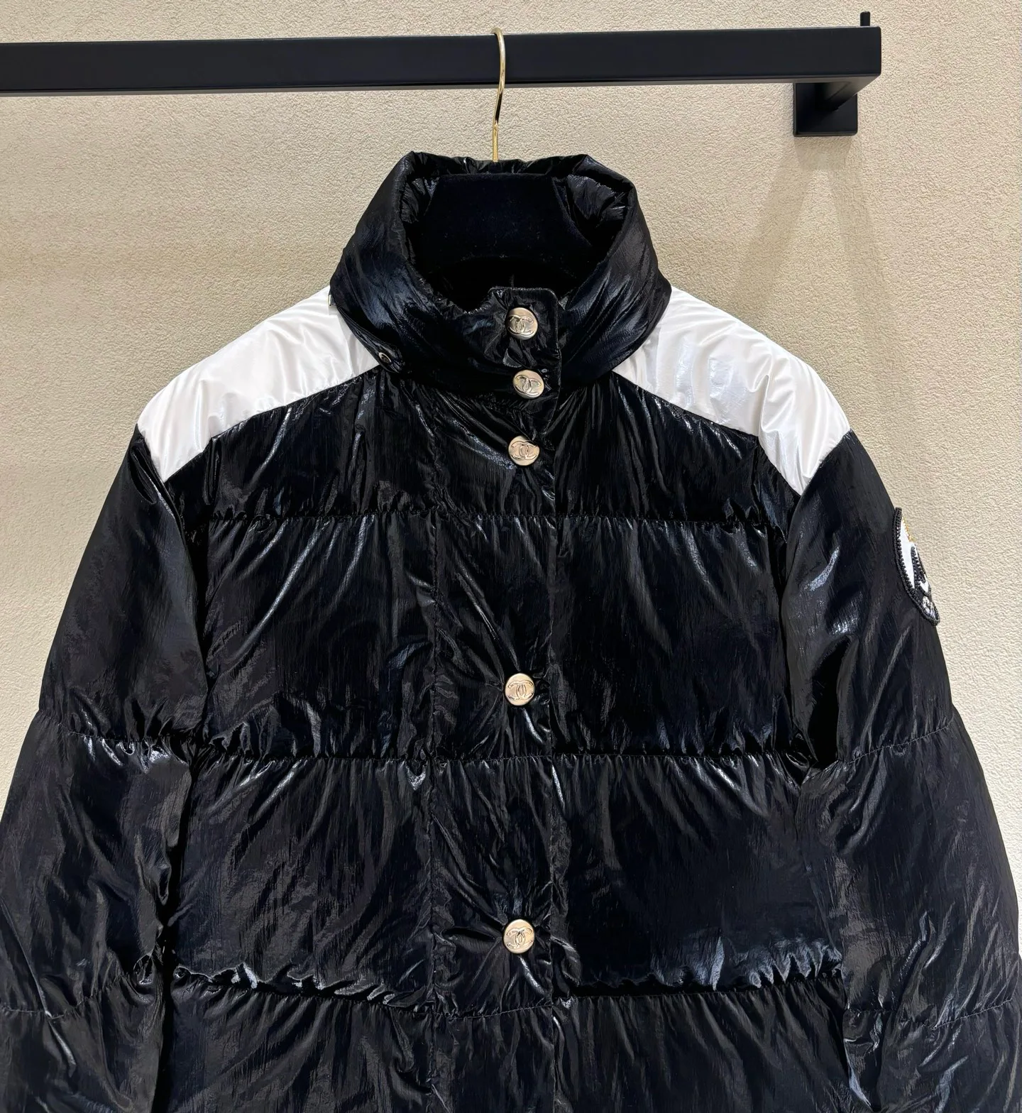 Куртки И Пуховики Женские Chanel 400255