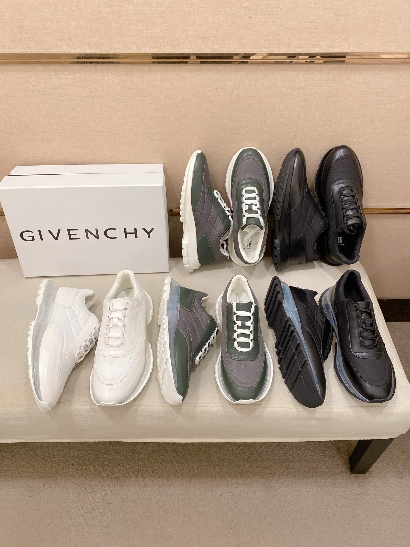 Кроссовки Мужские Givenchy 829522