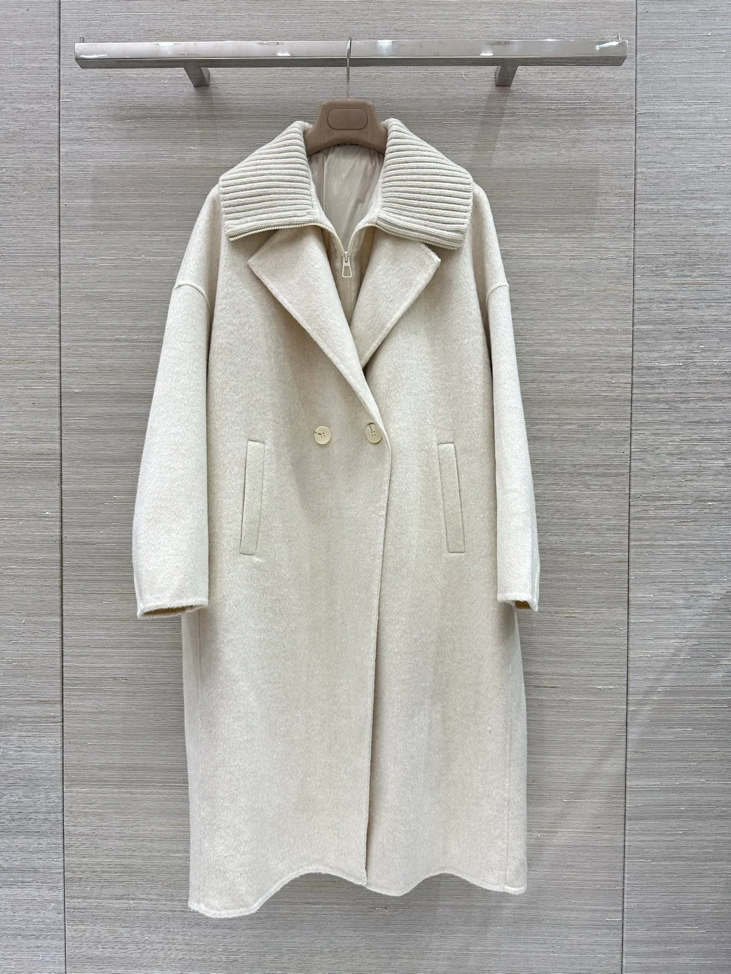 Пальто Женские Loro Piana 18503517